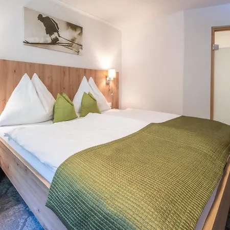 Appartamento Edi Inkl Silvretta Premium Summercard *